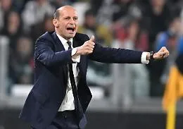 Juve, Allegri sull'orlo di una crisi di nervi e insulti all'Inter: &laquo;Siete delle m...., tanto arrivate sesti&raquo;