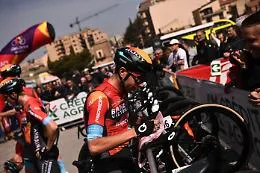 Ciclismo: &egrave; scattata da Barcellona Pozzo di Gotto l'ultima tappa del Giro di Sicilia, arrivo a Giarre e sull'Etna tutti a tifare per il ragusano Damiano Caruso