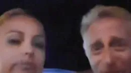 Voci di separazione tra Bonolis e Bruganelli, loro ironizzano su Instagram: &laquo;Fatevi i c...vostri&raquo;