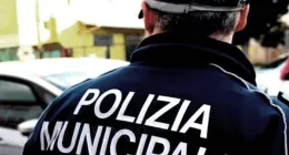 Accoltellamento in via La Farina, ferito un ragazzo durante una rissa in pieno centro. I dettagli