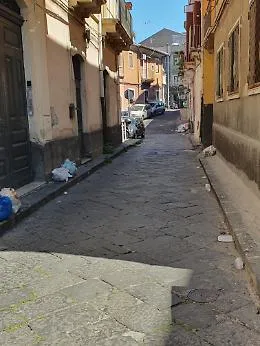 Catania: &laquo;La differenziata &egrave; un fallimento!&raquo;