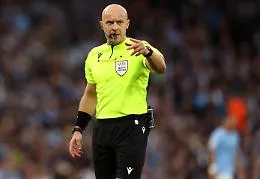 Finali delle Coppe europee, la Uefa ha designato gli arbitri