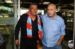 Tabbiani &egrave; atterrato a Catania, comincia l'avventura sulla panchina dei rossazzurri