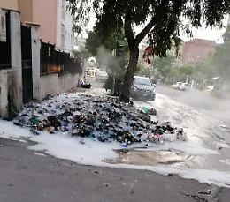 Catania: notte di &laquo;fuoco&raquo; al viale Mario Rapisardi
