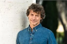 Alberto Angela torna in tv con "Noos": "Come l&rsquo;astronave di pap&agrave; Piero in Viaggio nel Cosmo"