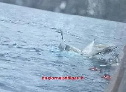 Aliscafo finisce contro una barca a vela, paura nel mare di Lipari