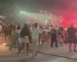 &laquo;Venite qui a ballare&raquo;, profanato il Teatro Greco di Siracusa