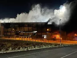 Brindisi - Catania non si gioca: il sindaco di Taranto ha chiuso lo stadio
