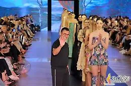 Sete, organze e maioliche dello stilista catanese Marco Strano protagoniste alla "Montenegro Fashion Week"