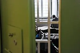 Due agenti aggrediti nel carcere di piazza Lanza, Algozzino (UilPa): &laquo;La carenza di organico resta un problema&raquo;