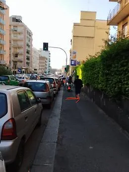 Scooter impazziti sui marciapiedi