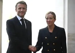 La strategia di Macron (utile all&rsquo;Italia): arruolare la Meloni nell&rsquo;Ursula bis