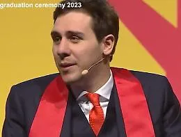 Londra: il commovente discorso di laurea del giovane italiano rimasto paralizzato