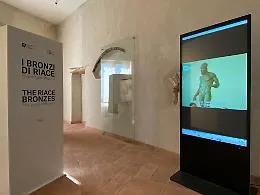 A Taormina si apre la mostra fotografica sui Bronzi di Riace