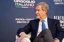 Musumeci: &laquo;La cenere? Non &egrave; un&rsquo;emergenza. Qui bisogna cambiare approccio&raquo;. E sull'Etna Schifani chiama Roma