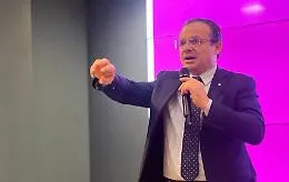 Europee, il sondaggio riservato: Pd e Cateno De Luca insieme al 24,2% nel collegio Sicilia Sardegna