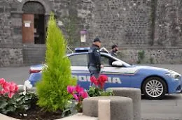 Ruba un borsello in sagrestia, denunciato un 25enne ad Adrano