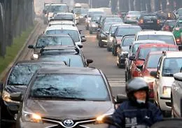 Catania e Palermo, biossido di azoto oltre i limiti (per colpa del traffico). Ma il nuovo nemico &egrave; l'ozono