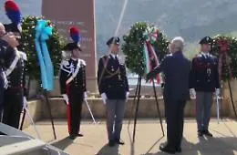 Il ministro Piantedosi a Capaci per commemorare Giovanni Falcone e la sua scorta