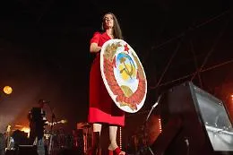 I Cccp - Fedeli alla Linea non tradiscono mai: a Villa Bellini successo per la band "filo sovietica"