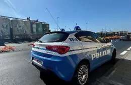 Tentano di rubare climatizzatori da ex uffici comunali di via Tempio ma arriva la Polizia