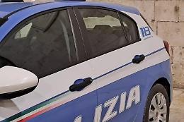 Con una borsa schermata rubano 1.200 euro di profumi: 3 fermi a Messina