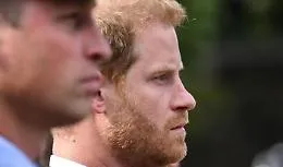 "Non &egrave; solo su di me": Harry trasforma la sua battaglia contro il Daily Mail in un test per l&rsquo;etica dei media britannici
