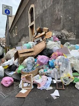 Il piano rifiuti di Schifani arriva alle commissioni Ars. Il M5s: &laquo;Sugli inceneritori non si usino i poteri commissariali&raquo;