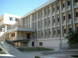 Pozzallo, assalto notturno al plesso di via Pertini dell'istituto La Pira
