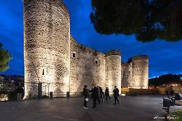 Castello Ursino occupato: ma l&rsquo;affittuario che non paga (da 33 anni) &egrave; il Comune di Catania