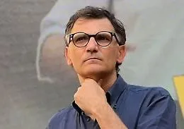 Schein non risponde ed &egrave; Barbagallo a prendere carta e penna e scrivere alle consigliere offese 