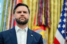 Negli Usa Vance avverte i "nemici politici" di Trump: &ldquo;Pronti ad altri procedimenti penali&rdquo;. Nuove tensioni politiche negli Stati Uniti