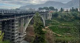 Ponte Corleone, cantieri prorogati fino a marzo 2026: limitazioni al traffico sul viale della Regione