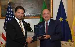 Schifani riceve il nuovo console degli Stati Uniti, Terrence Flynn: rafforzati i legami e il ruolo strategico della Sicilia