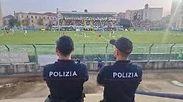 Viola il Daspo e finisce ai domiciliari: 37enne arrestato a Siracusa