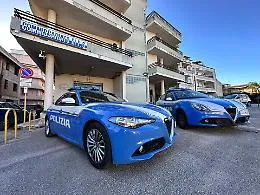 Vittoria, sfugge all'alt della polizia: arrestato 18enne