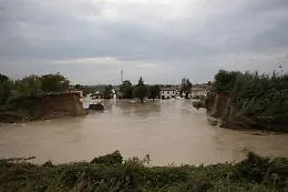 Scatta l'obbligo per le aziende di assicurarsi contro le catastrofi naturali: cosa c'&egrave; da sapere e quanto costa