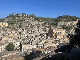 Scicli, attivo il portale Pay tourist