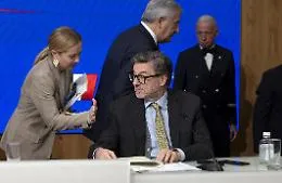 Taglio dell'Irpef, una nuova rottamazione e un aumento delle sigarette: cosa c'&egrave; da sapere della manovra approvata dal Governo