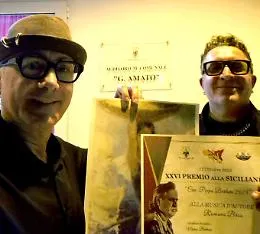 Assegnato il "Premio alla sicilianit&agrave;" ai cantautori piazzesi "Romano bros"