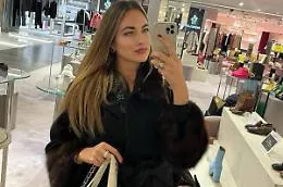 Pamela, la lite e le coltellate vissuti in diretta dai vicini: &laquo;Gianluca l'ha tirata dentro casa tenendola per i capelli&raquo;