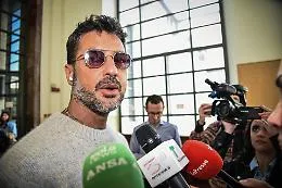 Il pentito catanese &ldquo;Scarface&rdquo; fa il nome di Fabrizio Corona: &laquo;Era in rapporti con il clan&raquo;