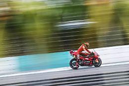 Bagnaia domina a Sepang: sprint malese in solitaria, Marquez e Aldeguer completano il podio