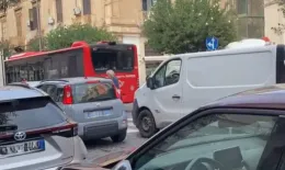 Caos traffico: automobilisti bloccati verso Ortigia e viabilit&agrave; in tilt