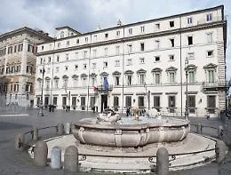 Vertice urgente a Palazzo Chigi dopo la bocciatura del Ponte sullo Stretto: &egrave; scontro con la Corte dei Conti