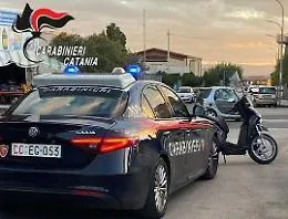 Blitz dei Carabinieri a Patern&ograve;: arrestati due giovani con 44 dosi di marijuana e 315 euro
