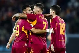 La Roma non fa la stupida: batte l'Udinese e vola in testa alla classifica