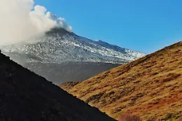 &ldquo;Etna in sbuffi di fumo da Monte Nero&rdquo;