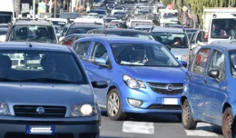 Anche auto dei carabinieri coinvolta in incidente in via  Giuffrida a Catania: un ferito e traffico in tilt