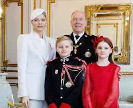 Festa nazionale per il Principato di Monaco: la commozione di Alberto e l'eleganza di Charlene